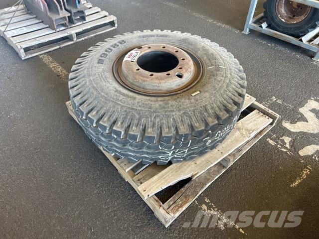  14.00-20 Tyres Opony, koła i felgi