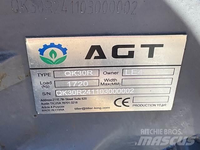 AGT QK30R Koparki gąsienicowe