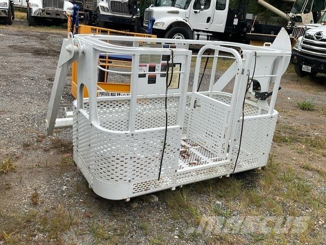 Altec  Maszyny budowlane - Inne