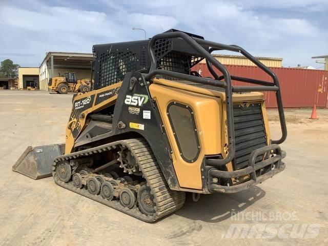 ASV RT120 Ładowarki burtowe