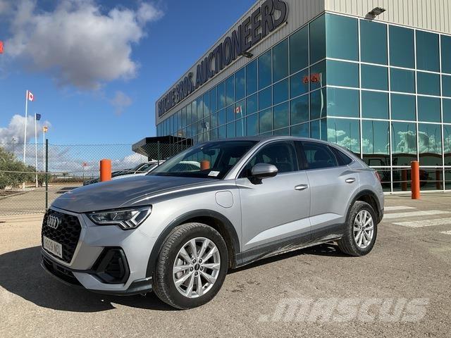 Audi Q3 Samochody osobowe