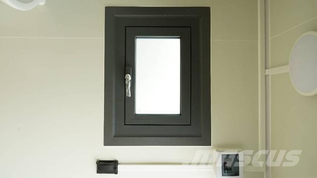  Bastone Baraki budowlane