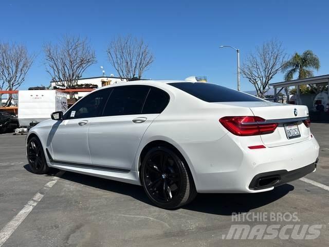 BMW 750I Samochody osobowe