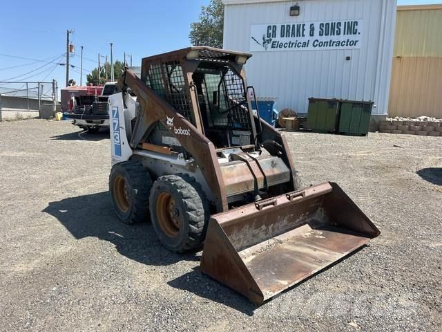Bobcat 773 Ładowarki burtowe
