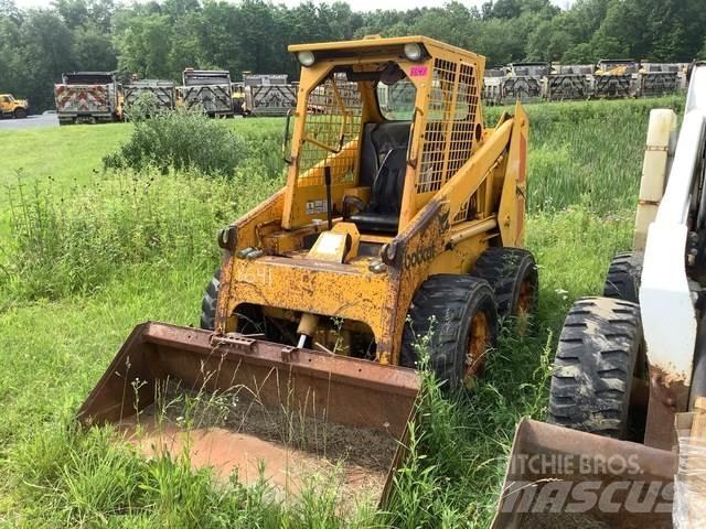 Bobcat 843 Ładowarki burtowe