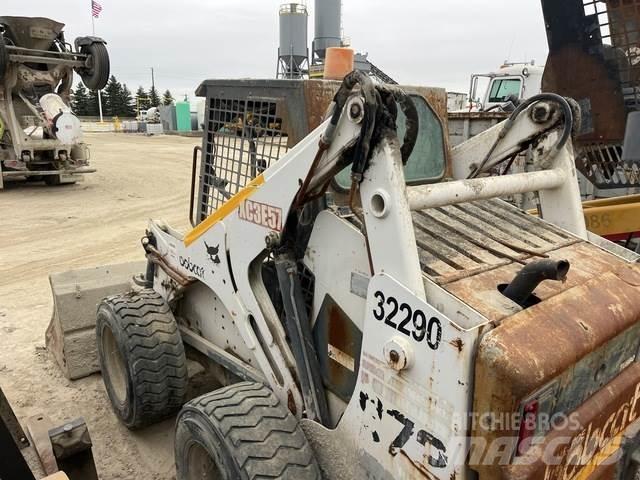 Bobcat 873 Ładowarki burtowe