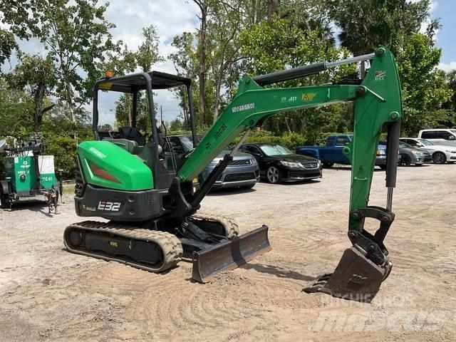 Bobcat E32I Koparki gąsienicowe