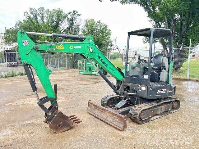 Bobcat E32i Koparki gąsienicowe