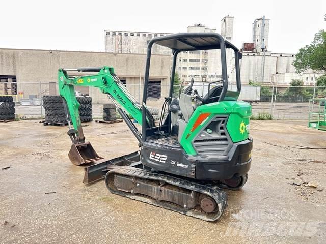 Bobcat E32i Koparki gąsienicowe