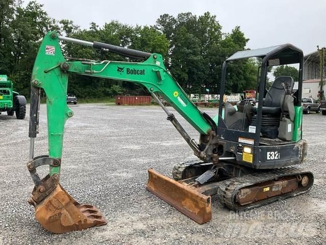 Bobcat E32i Koparki gąsienicowe