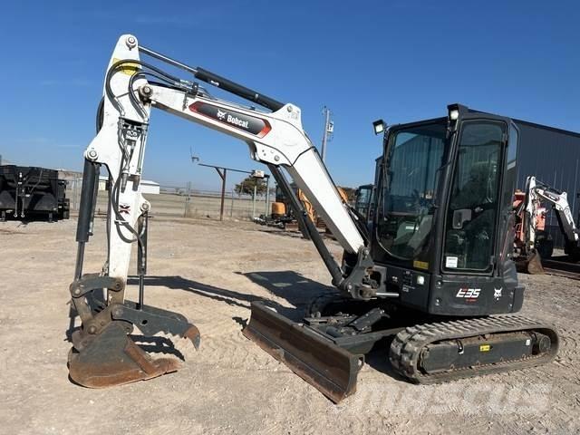 Bobcat E35 Koparki gąsienicowe