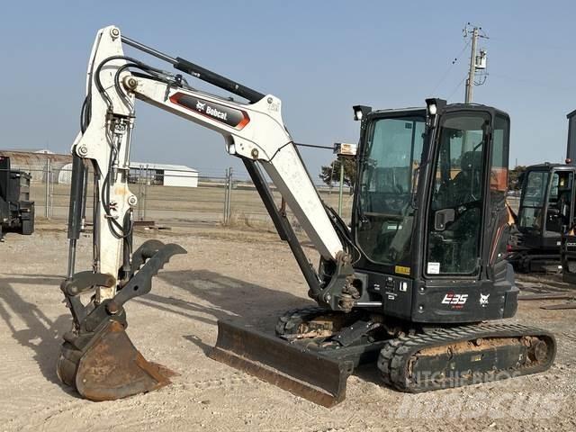 Bobcat E35 Koparki gąsienicowe