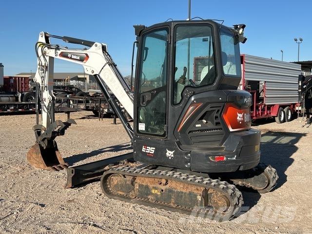 Bobcat E35 Koparki gąsienicowe