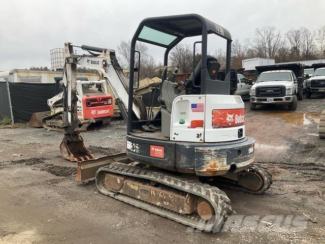 Bobcat E35I Koparki gąsienicowe