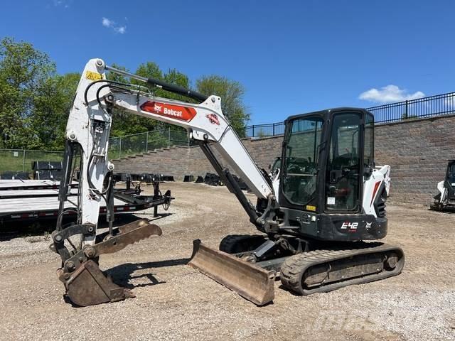 Bobcat E42 Koparki gąsienicowe