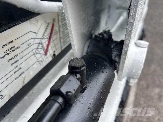 Bobcat S100 Ładowarki burtowe