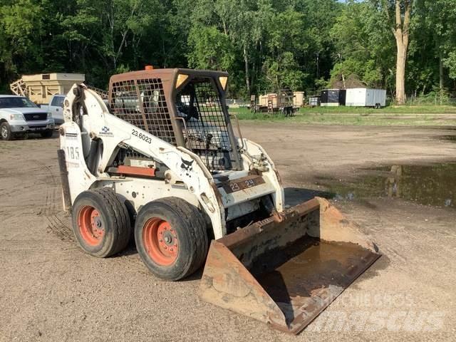 Bobcat S185 Ładowarki burtowe