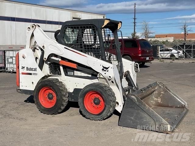Bobcat S530 Ładowarki burtowe