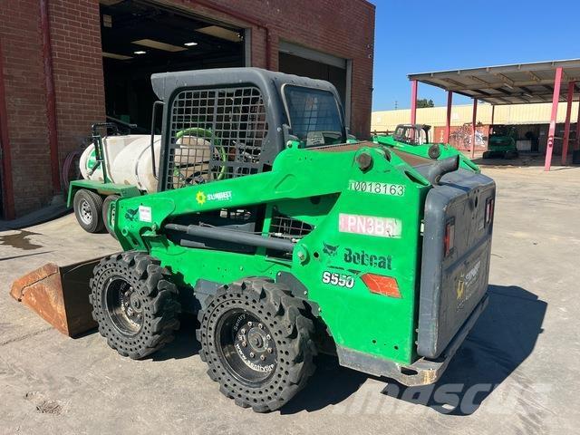 Bobcat S550 Ładowarki burtowe