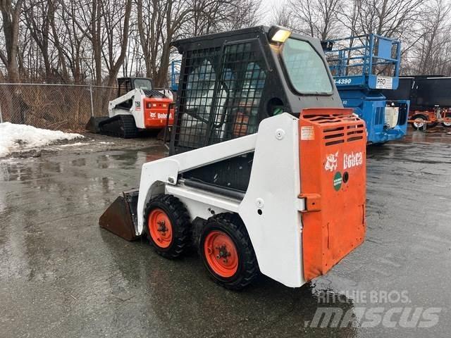 Bobcat S70 Ładowarki burtowe