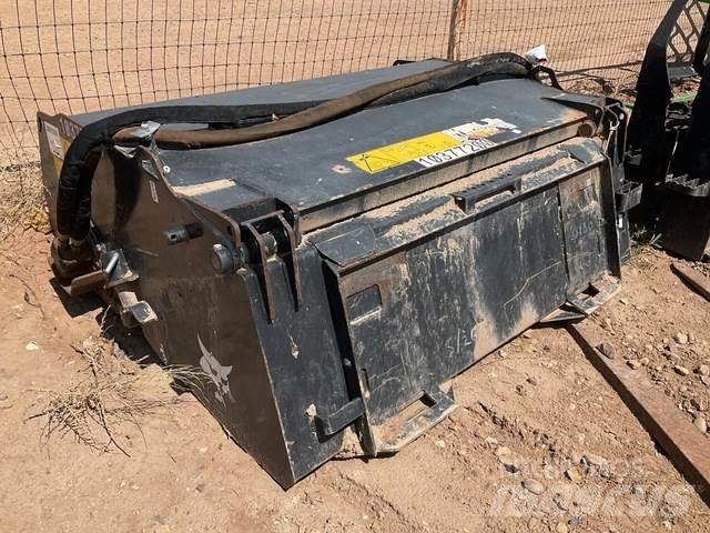 Bobcat SWB60 Zamiatarki - Zgarniarki - Odśnieżarki