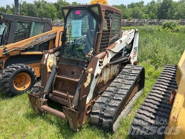 Bobcat T250 Ładowarki burtowe