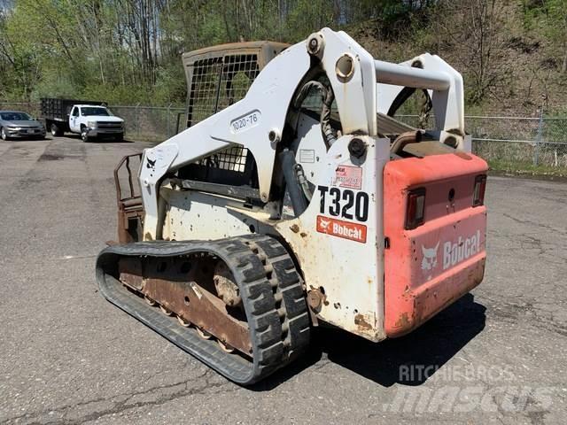 Bobcat T320 Ładowarki burtowe