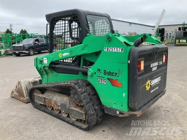 Bobcat T550 Ładowarki burtowe
