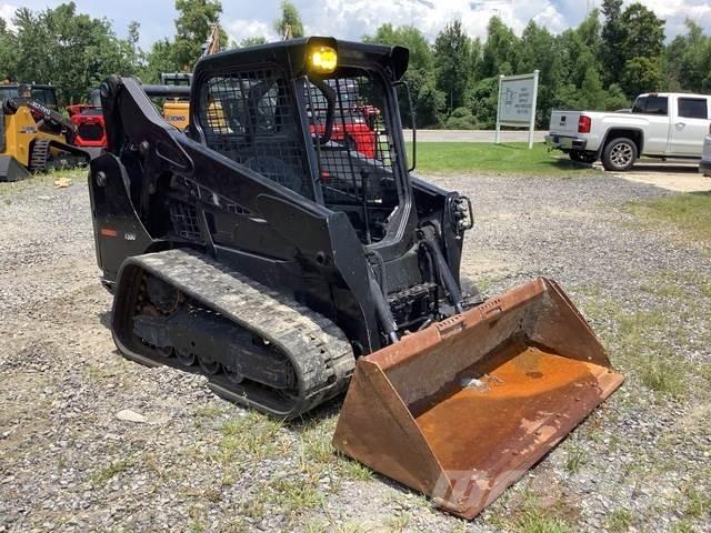 Bobcat T590 Ładowarki burtowe