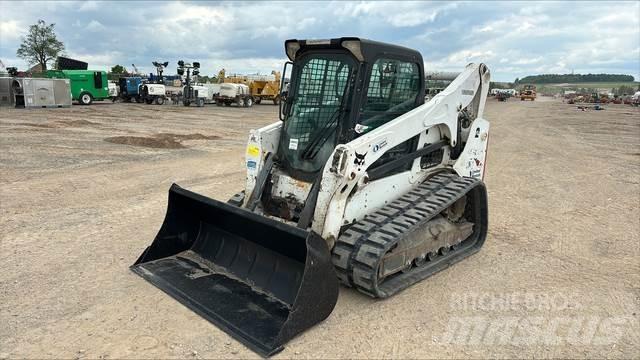 Bobcat T740 Ładowarki burtowe