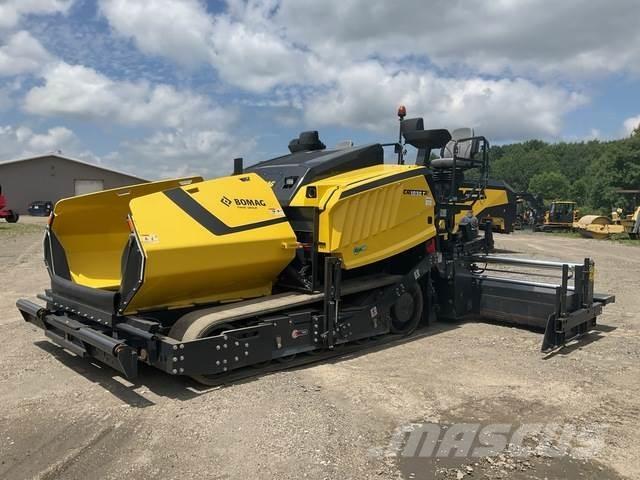 Bomag CR1030T Rozściełacze do asfaltu