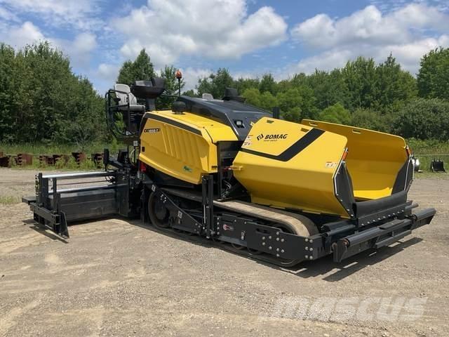 Bomag CR1030T Rozściełacze do asfaltu