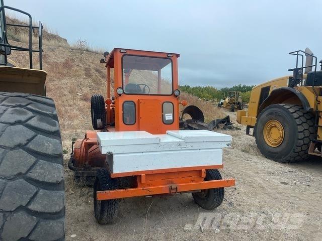 Broce RJ300 Zamiatarki wewnętrzne