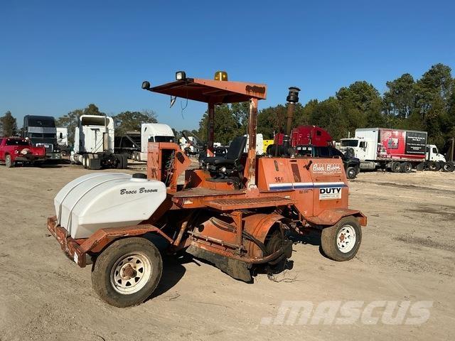 Broce RJ350 Zamiatarki wewnętrzne