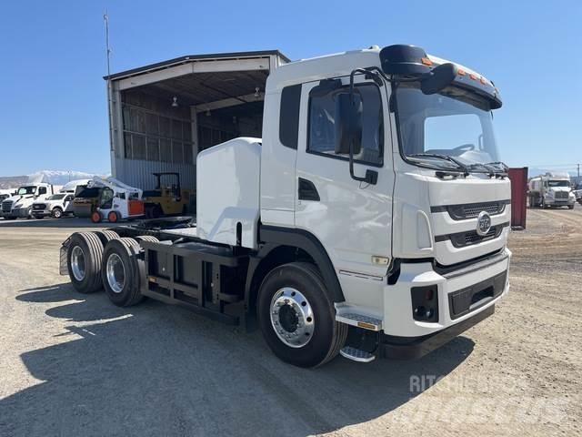 BYD -Q3M Kabiny i wnętrze