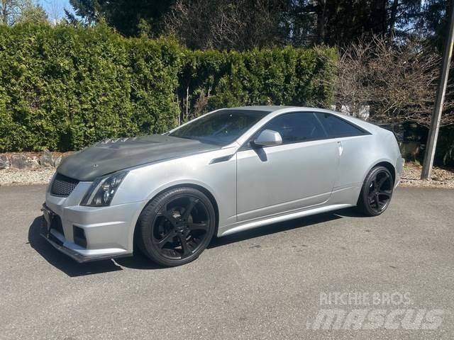 Cadillac CTS Samochody osobowe