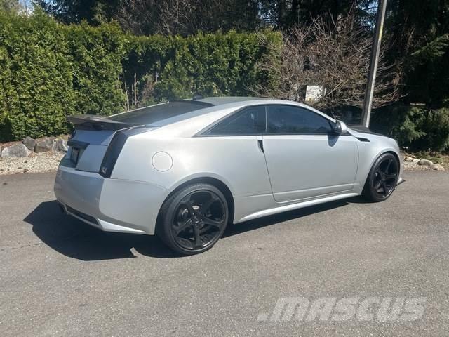 Cadillac CTS Samochody osobowe