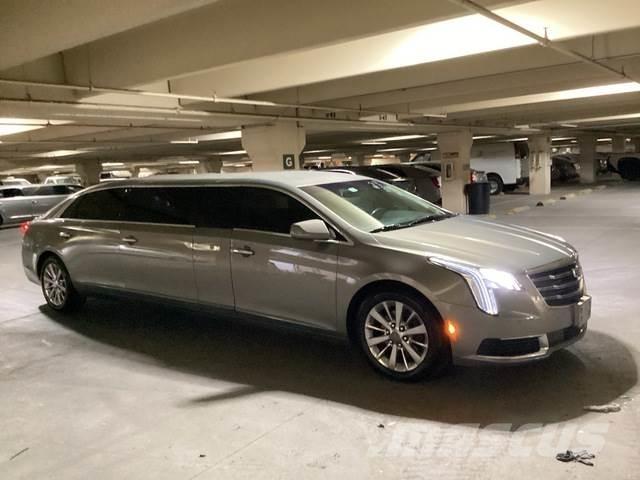 Cadillac XTS Samochody osobowe