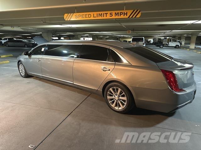 Cadillac XTS Samochody osobowe