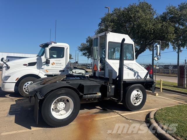  Capa TJ5000 Ciągniki terminalowe