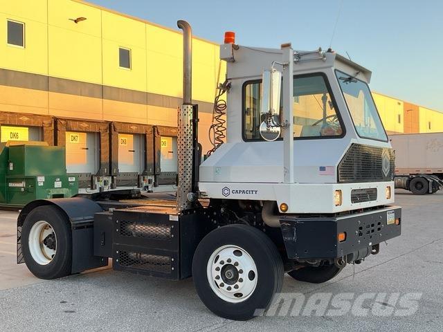 Capacity  Ciągniki terminalowe