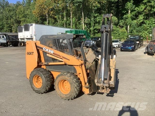 CASE 60XT Ładowarki burtowe
