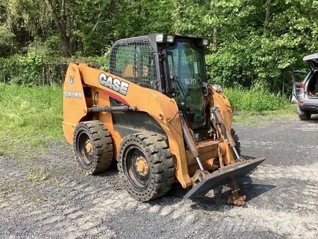 CASE SR240 Ładowarki burtowe
