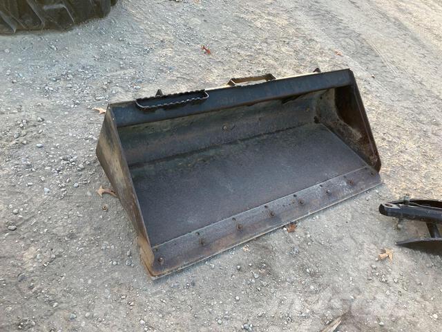 CAT  Łyżki do ładowarek