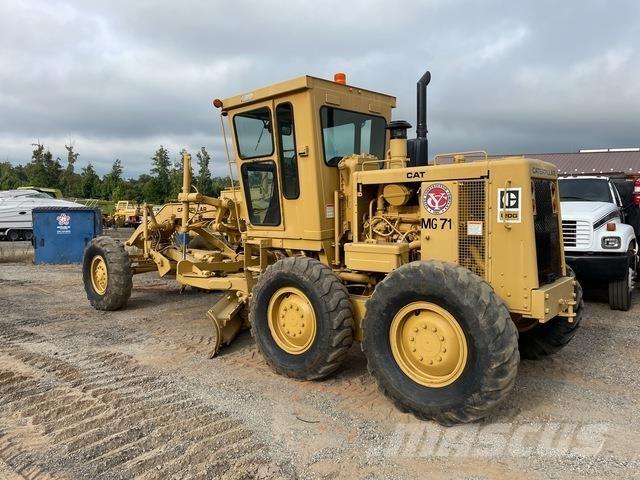 CAT 120G Równiarki