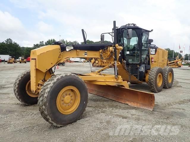 CAT 12M3 Równiarki