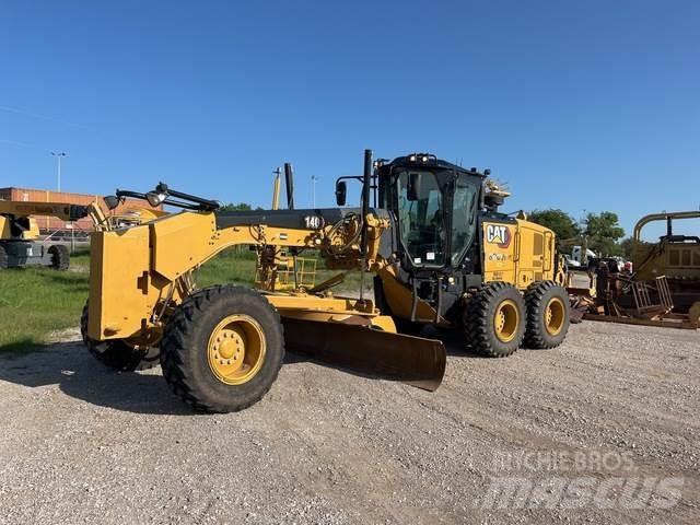 CAT 140 Równiarki
