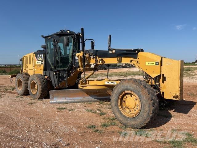 CAT 140M2 AWD Równiarki