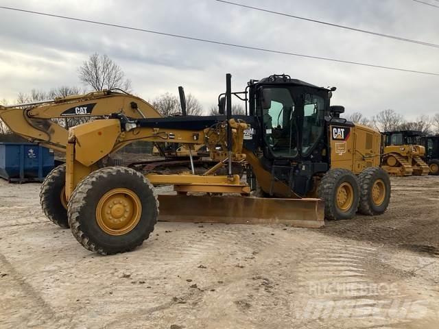 CAT 140M3 Równiarki