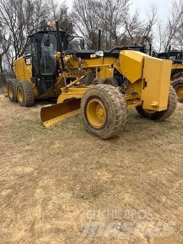 CAT 140M3 Równiarki